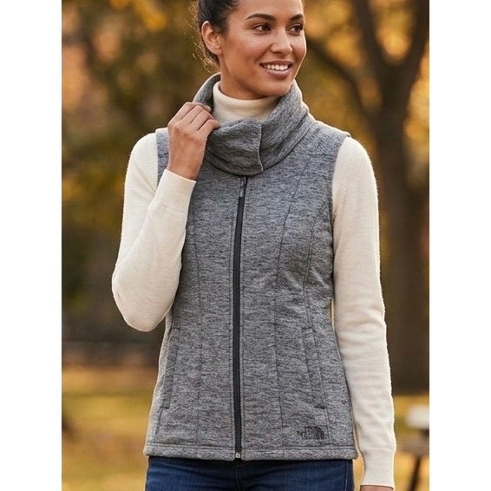 The North Face Crescent Full Zip Fleece Vest Grey Heather Funnel Neck Womens S